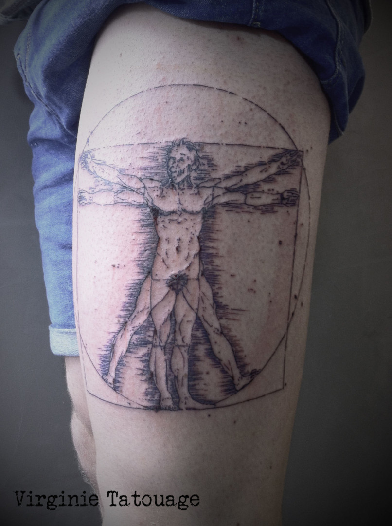 Vitruve man with Einstein face tattoo by Virginie Tatouage Strasbourg